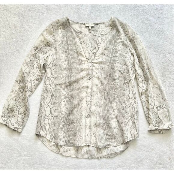 Joie snake print blouse size xs - Picture 3 of 10